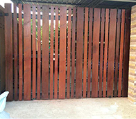 ประตูโรงจอดรถ 5