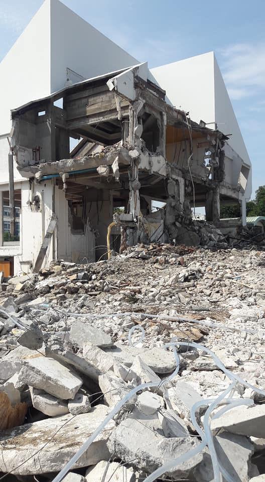 รับซื้อซากเหล็ก