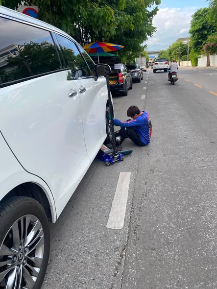 ปะยาง 24 ชม. ต.ตั้ม — ผลงาน 14